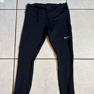 Women’s Nike Dri fit leggings size md